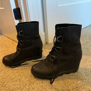 Black Sorel Wedges